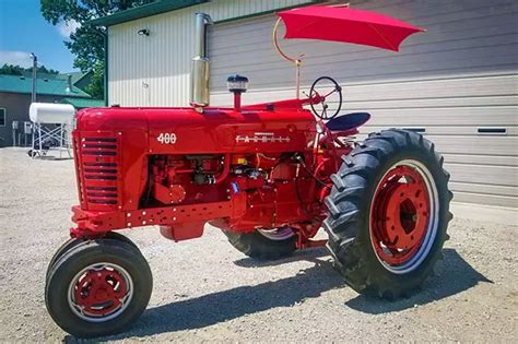 EVIL said The "TRACTOR DOCTOR" wrote a real good article in Red Power Magazine about six months ago explaining how IH Low Ash oil prevents valve burning. . Farmall a oil capacity
